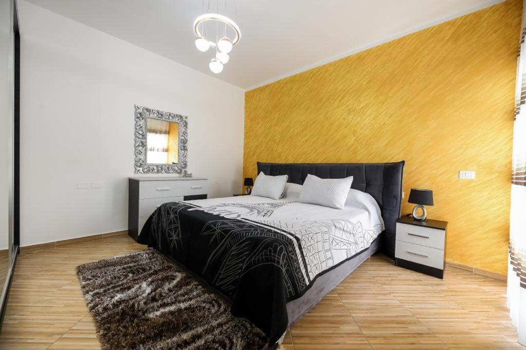 Valbona Apartament's 2 公寓 Vlore